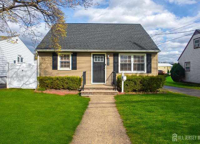 Property at 202 Jackson Ave, Edison, NJ 08837, 5 beds, 2 baths