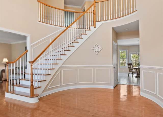 Property at 487 Spotswood Gravel Hill Rd, Monroe, NJ 08831, 5 beds, 3.5 baths