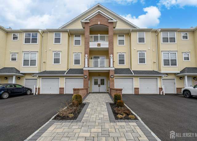 Property at 4307 Avery Ct, Franklin, NJ 08873, 2 beds, 2.5 baths