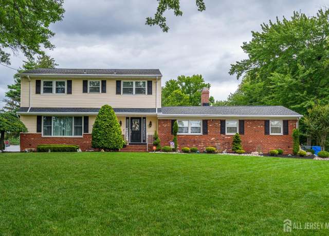 Property at 31 Runnymede Rd, Colonia, NJ 07067, 4 beds, 2.5 baths