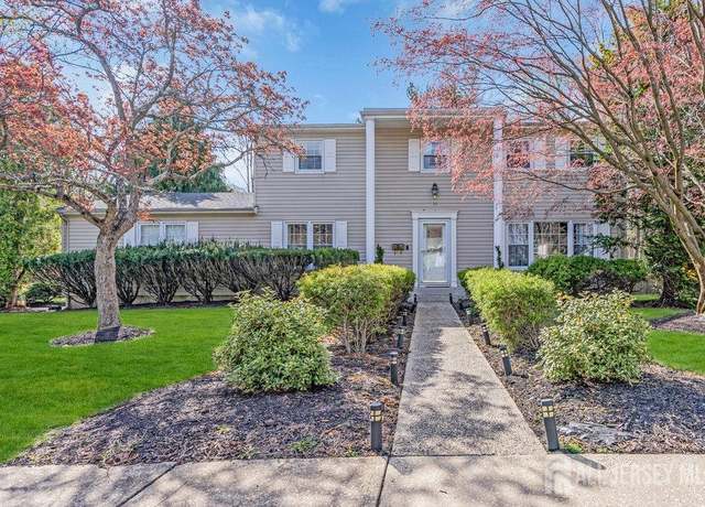 Property at 10 Kings Rd, East Brunswick, NJ 08816, 4 beds, 2.5 baths