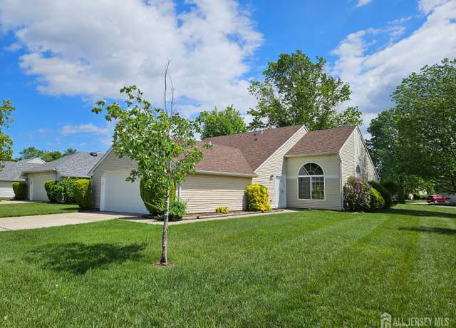 Property at 643 Nutley Dr Unit A, Monroe, NJ 08831, 2 beds, 2 baths