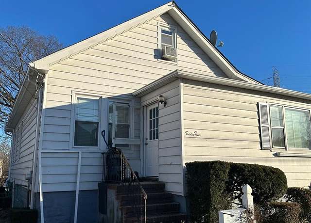 Property at 34 Livingston Ave, Avenel, NJ 07001, 3 beds, 1 bath