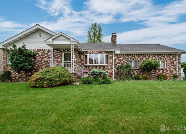 Property at 47 Preston Rd, Colonia, NJ 07067, 3 beds, 2 baths