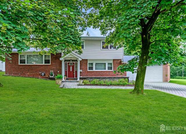 Property at 90 Ryders Ln, East Brunswick, NJ 08816, 4 beds, 2 baths