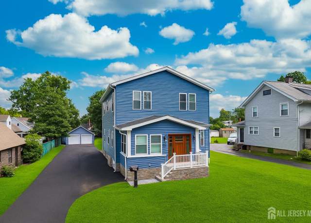 Property at 423 New Market Rd, Piscataway, NJ 08854, 4 beds, 3.5 baths