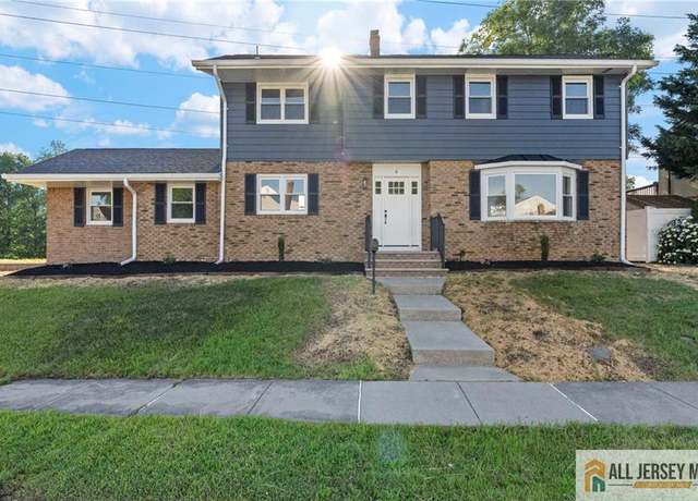Property at 4 Schmitt St, Sayreville, NJ 08872, 4 beds, 2.5 baths