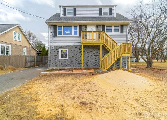 Property at 212 Huff Ave, Manville, NJ 08835, 4 beds, 2 baths