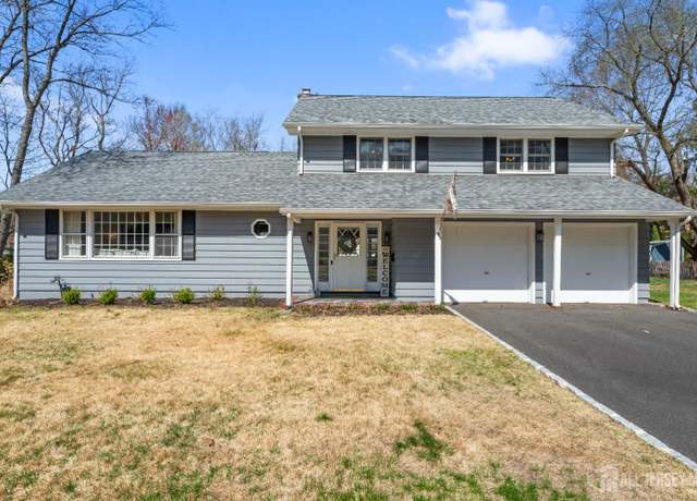 Property at 3 Patricia St, East Brunswick, NJ 08816, 3 beds, 2.5 baths