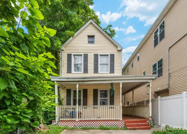 Property at 160 Fairmount Ave, Newark, NJ 07103, 2 beds, 1.5 baths