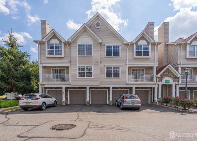 Property at 5 Prestwick Way, Edison, NJ 08820, 2 beds, 2 baths