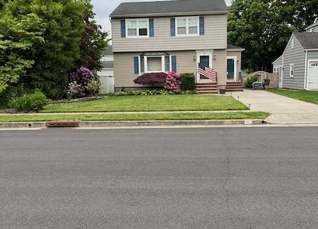 Property at 319 Fairview Ave, Middlesex, NJ 08846, 3 beds, 1.5 baths