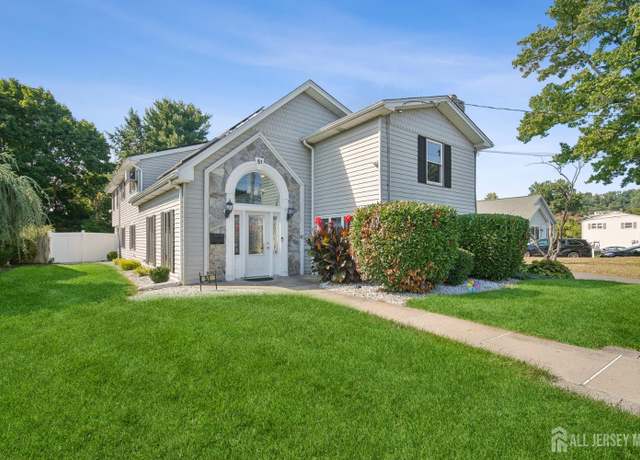 Property at 51 Greenbrook Rd, Middlesex, NJ 08846, 3 beds, 2.5 baths