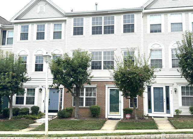 Property at 91 Giera Ct, Sayreville, NJ 08859, 2 beds, 1.5 baths