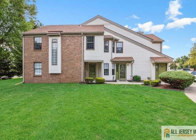 Property at 1601 Pebble Pl #1601, Sayreville, NJ 08859, 2 beds, 2 baths
