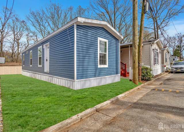 Property at 2505 Woodbridge Ave, Edison, NJ 08817, 2 beds, 1 bath