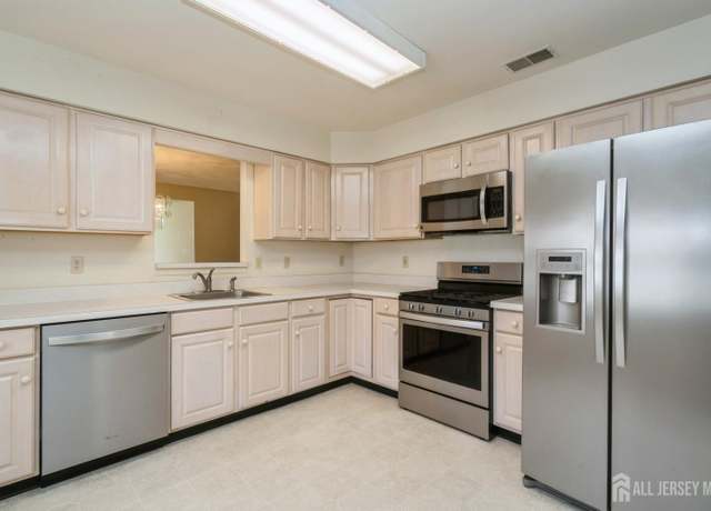 Property at 1920 Kwansan Ct, Toms River, NJ 08755, 2 beds, 2 baths