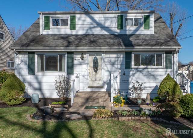 Property at 258 Sunset Ave, Old Bridge, NJ 08857, 4 beds, 1.5 baths