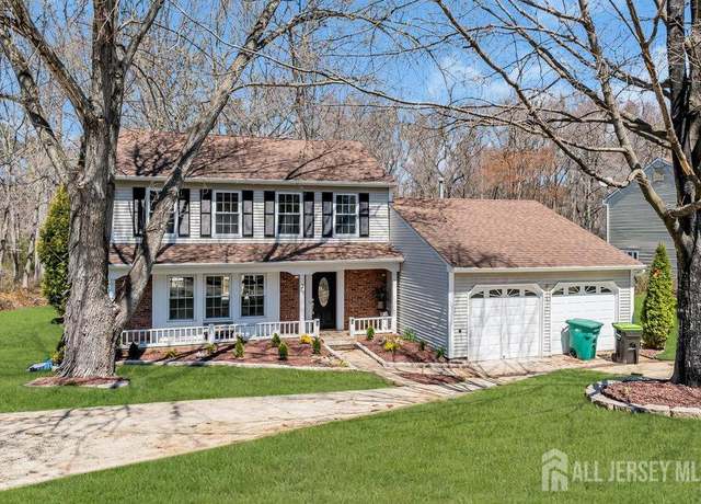 Property at 2 Old Bridge Plz, Old Bridge, NJ 08857, 3 beds, 2.5 baths