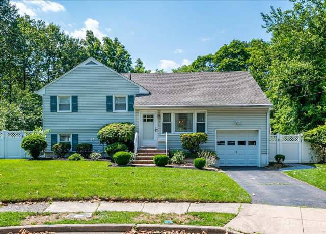 Property at 24 Turner Ct, Metuchen, NJ 08840, 4 beds, 2 baths
