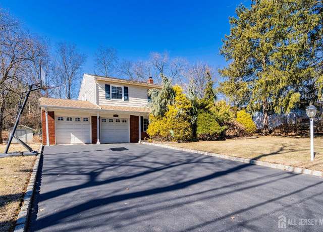 Property at 108 Colonia Rd, Colonia, NJ 07067, 3 beds, 2.5 baths