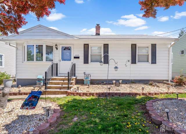 Property at 419 Broad St, Sewaren, NJ 07077, 3 beds, 1 bath