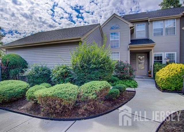 Property at 16-D James Buchanan Dr, Monroe, NJ 08831, 2 beds, 2 baths