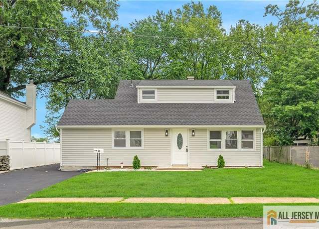 Property at 23 Marshall Pl, Sayreville, NJ 08872, 4 beds, 1 bath