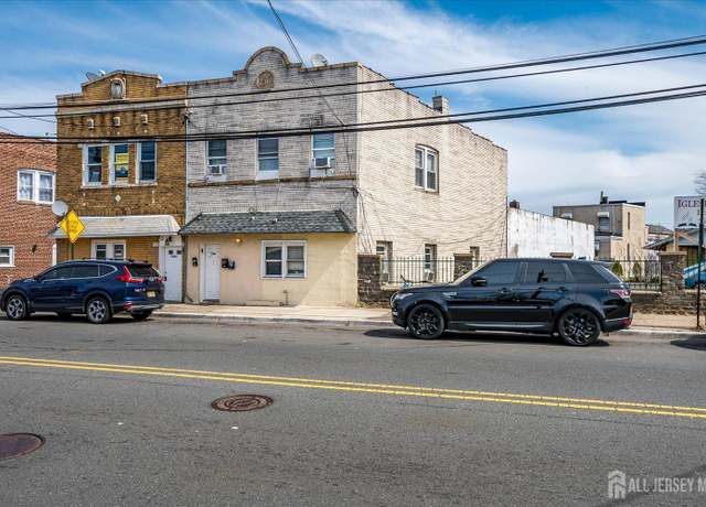 Property at 768-B State St, Perth Amboy, NJ 08861