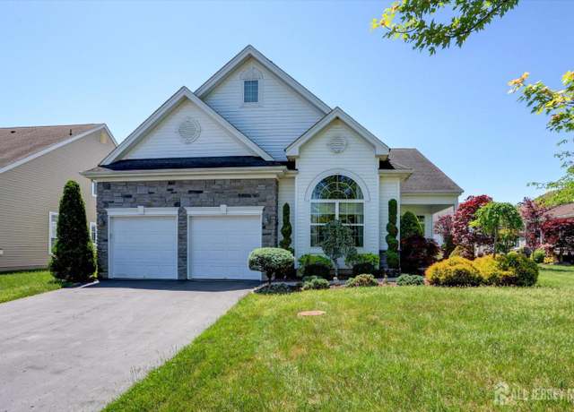 Property at 7 Jester Ct, Monroe, NJ 08831, 2 beds, 2 baths
