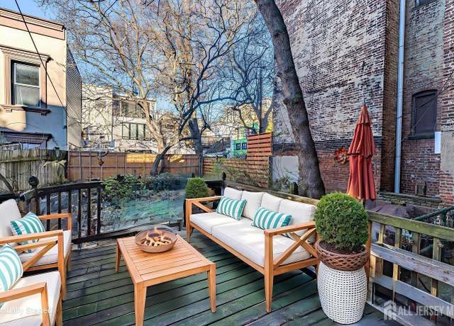 Property at 300 2nd St #2, Jersey City, NJ 07302, 1 bed, 1 bath