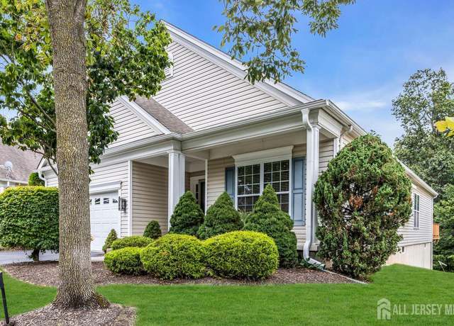 Property at 114 Stone Manor Way, Franklin Twsp, NJ 08873, 3 beds, 3 baths