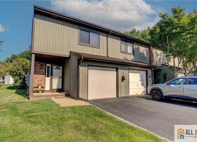 Property at 193 Heywood Ct, Old Bridge, NJ 07747, 3 beds, 2.5 baths