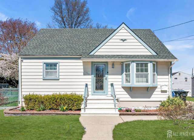 Property at 750 Barry Ave, Perth Amboy, NJ 08861, 2 beds, 2.5 baths