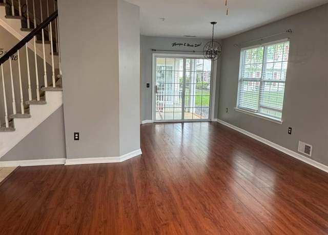 Property at 1057 Morning Glory Dr, Monroe, NJ 08831, 3 beds, 2.5 baths