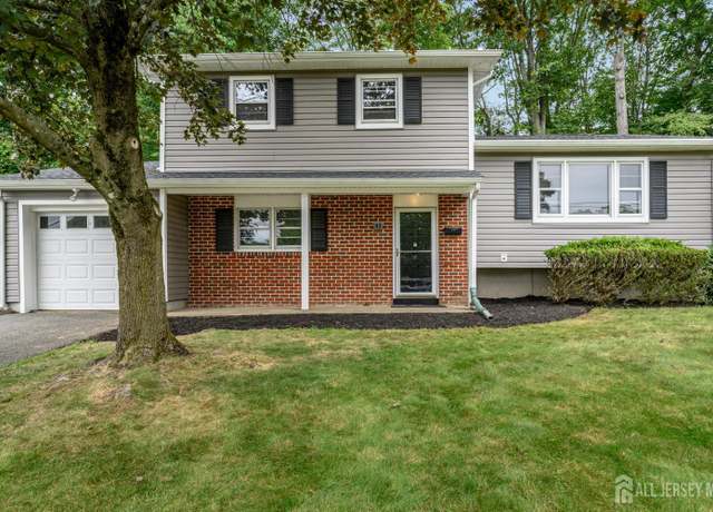 Property at 43 Barry Dr, Rockaway Twp, NJ 07866, 4 beds, 1.5 baths