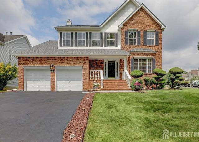 Property at 19 Helene St, Old Bridge, NJ 08857, 4 beds, 2.5 baths
