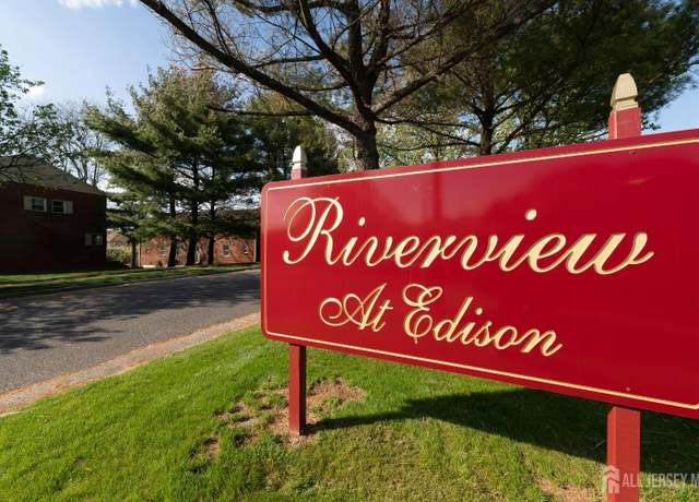 Property at 50 Fox Rd Unit 8B, Edison, NJ 08817, 1 bed, 1 bath