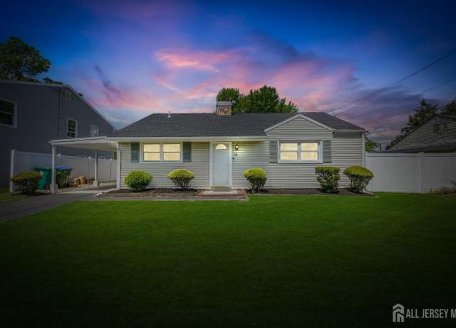 Property at 15 Winthrop Rd, Edison, NJ 08817, 3 beds, 1 bath
