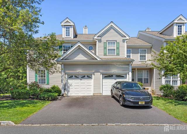 Property at 52 Straton Ct, Sayreville, NJ 08859, 3 beds, 2.5 baths