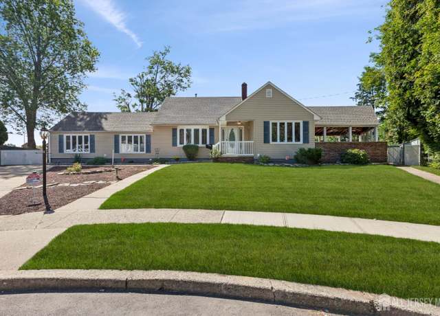 Property at 14 Beth Ct, Spotswood, NJ 08884, 4 beds, 2 baths