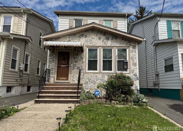 Property at 77 Coolidge St, Irvington, NJ 07111, 3 beds, 1 bath