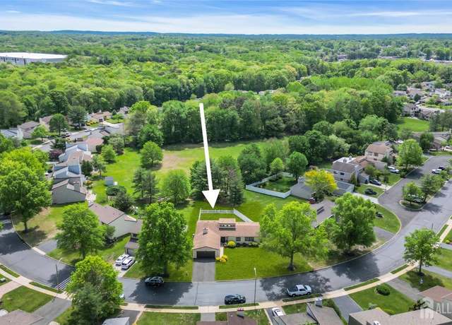 Property at 218 Community Cir, Old Bridge, NJ 08857, 3 beds, 2 baths