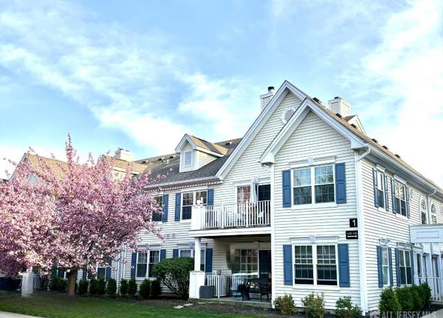 Property at 122 Arbor Way, Branchburg, NJ 08876, 2 beds, 2 baths