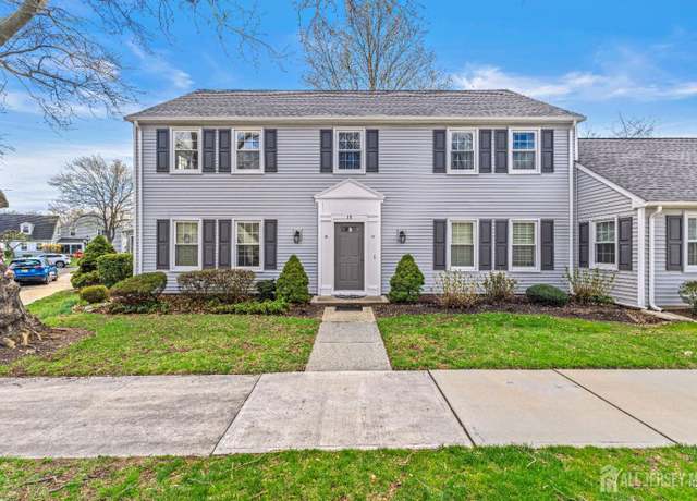 Property at 15 Old Nassau Rd Unit O, Monroe, NJ 08831, 2 beds, 1 bath