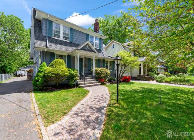 Property at 18 Warren Rd, Maplewood, NJ 07040, 3 beds, 1.5 baths