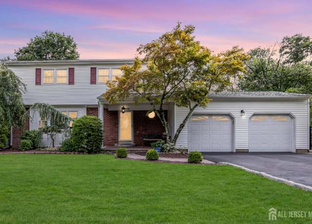 Property at 13 Francis Rd, East Brunswick, NJ 08816, 4 beds, 2.5 baths