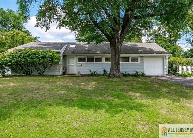Property at 48 Kendall Rd, Kendall Park, NJ 08824, 4 beds, 2 baths