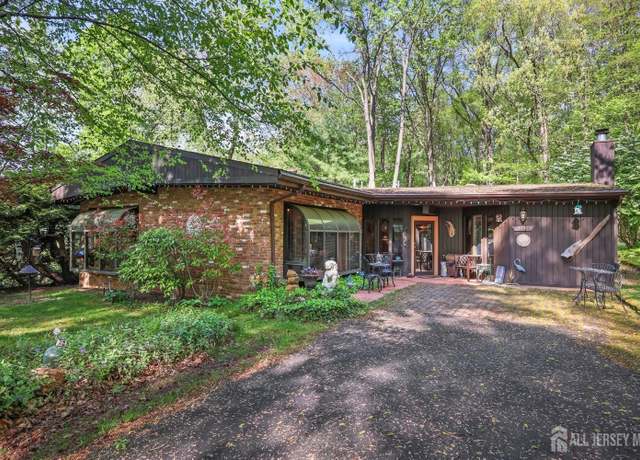 Property at 3995 Old Bridge Matawan Rd, Old Bridge, NJ 07747, 2 beds, 2 baths