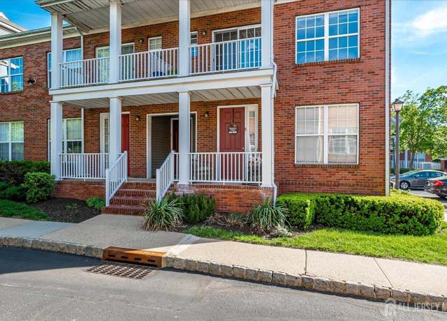 Property at 8 Central Square Park, Metuchen, NJ 08840, 2 beds, 2 baths